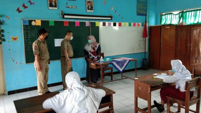 Pantau Penerapan Prokes, Satgas Covid-19 Kapanewon Depok Monitoring Pelaksanaan ASPD