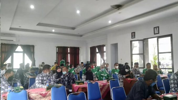 Sosialisasi Kebijakan Pengurusan Dokumen Kependudukan