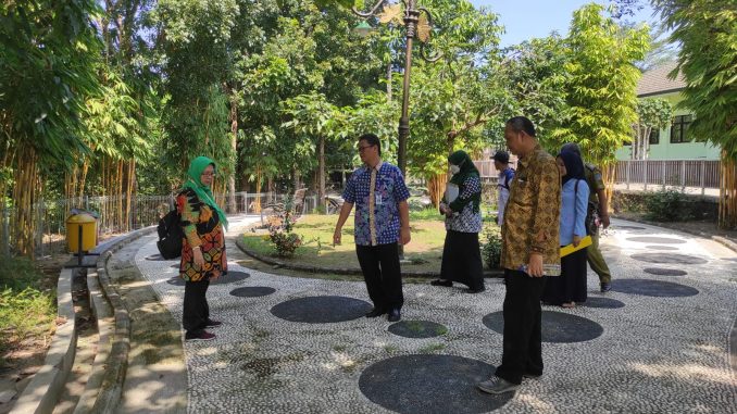 Visitasi Tim Juri Anugerah Anak Jogja Tahun 2023 di Taman Keluarga Kapanewon Depok
