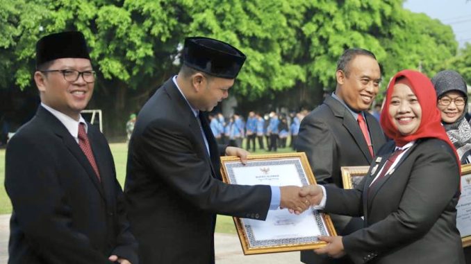 HATTRICK… Nglayani lan Ngrampungi, mengantarkan Kapanewon Depok menjadi Kapanewon Terbaik I Selama Tiga Tahun Berturut-turut.